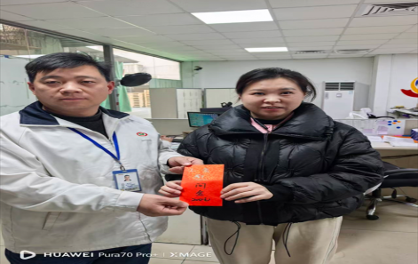 工会慰问住院员工，传递组织关切